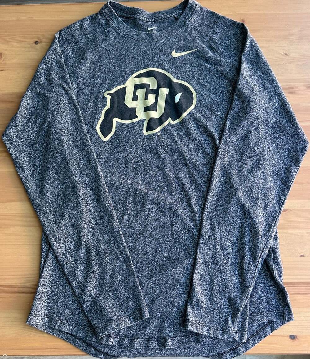 Nike Colorado Buffaloes Long Sleeve T-Shirt Size S Gray
